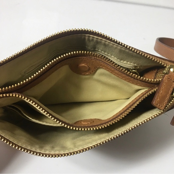 Fossil tan and white checkered leather crossbody bag. - Picture 14 of 14